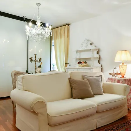 Emily Luxury Apartment Verona