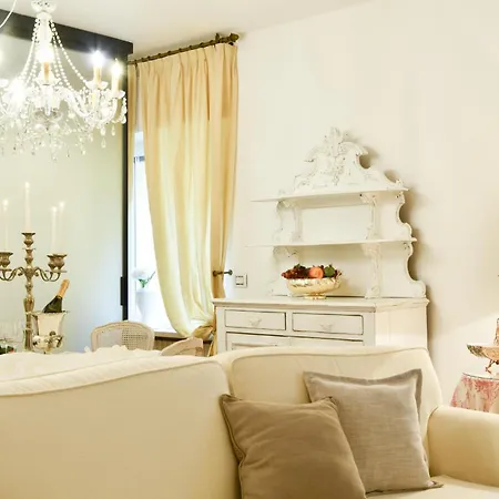 Emily Luxury Verona